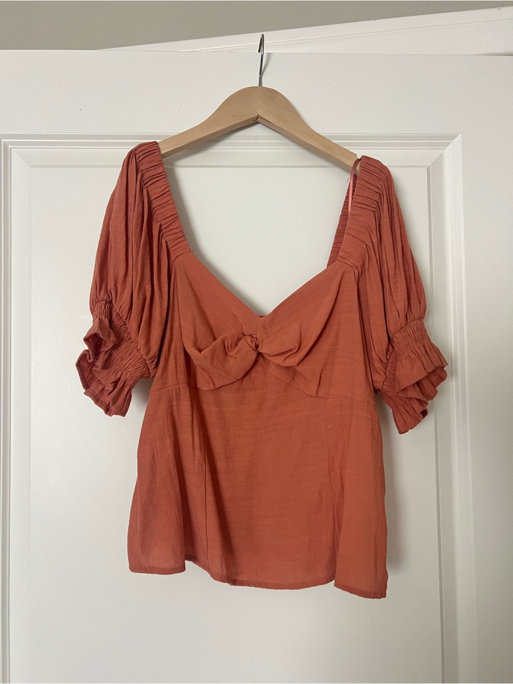 Nine West Puff Sleeve Top